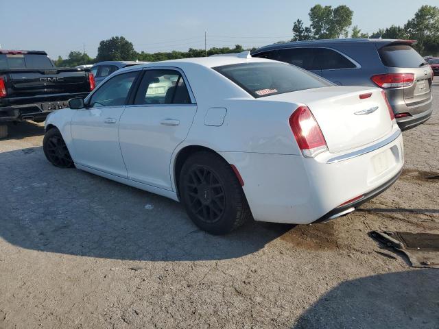 Photo 2 from auction – 2015 CHRYSLER 300 LIMITE with VIN 2C3CCAAG6FH820405