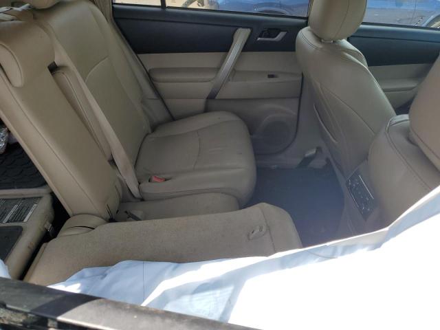 Photo 11 from auction – 2012 TOYOTA HIGHLANDER with VIN 5TDBK3EH8CS131939