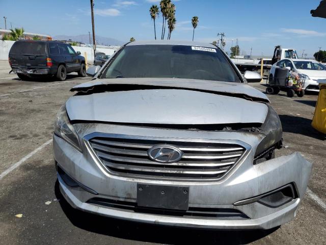 Photo 5 from auction – 2016 HYUNDAI SONATA SE with VIN 5NPE24AF5GH280649