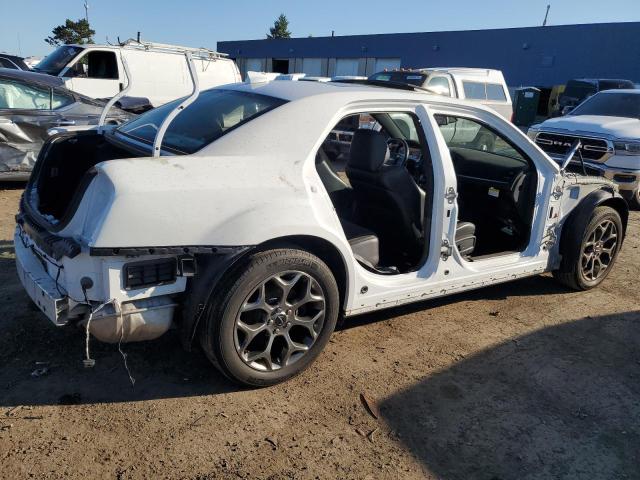 Photo 3 from auction – 2018 CHRYSLER 300 S with VIN 2C3CCAGG0JH141715