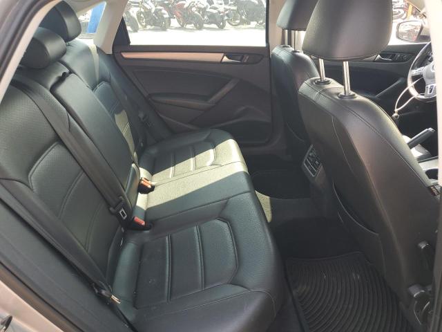 Photo 10 from auction – 2014 VOLKSWAGEN PASSAT SE with VIN 1VWBN7A3XEC007617