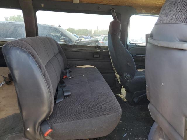 Photo 11 from auction – 2001 DODGE RAM WAGON with VIN 2B5WB35Z81K505841