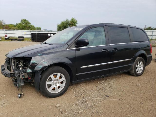 CHRYSLER TOWN & COU 2013 with VIN 2C4RC1BG0DR556142 - Photo from auction