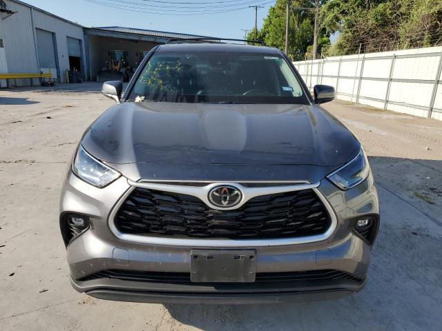 Photo 5 from auction – 2022 TOYOTA HIGHLANDER with VIN 5TDZZRAH1NS104443