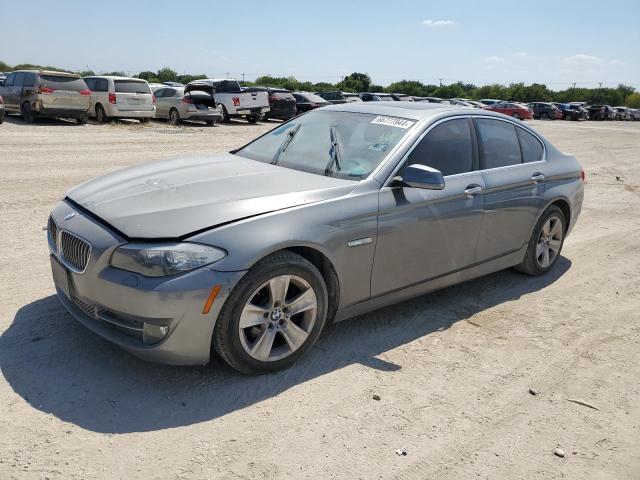 BMW 528 I 2013 with VIN WBAXG5C54DDY35030 - Photo from auction