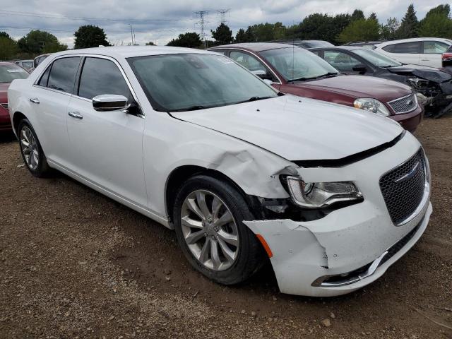 Photo 4 from auction – 2018 CHRYSLER 300 LIMITE with VIN 2C3CCAKG8JH267876