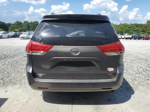 Photo 6 from auction – 2014 TOYOTA SIENNA LE with VIN 5TDKK3DCXES520297