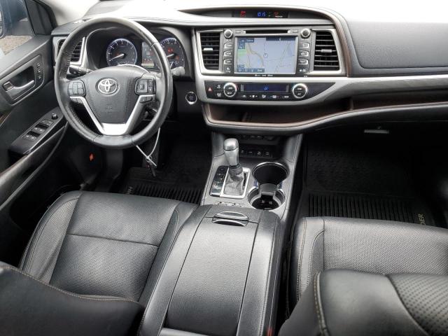 Photo 8 from auction – 2017 TOYOTA HIGHLANDER with VIN 5TDDZRFH5HS372287