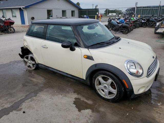 Photo 4 from auction – 2007 MINI COOPER with VIN WMWMF33557TT51808