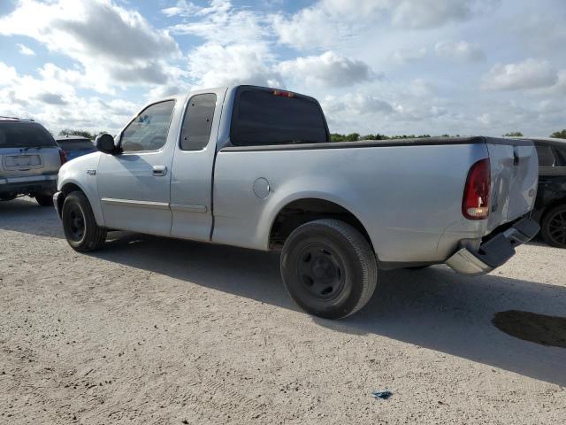 Photo 2 from auction – 2003 FORD F150 with VIN 2FTRX17283CB03213