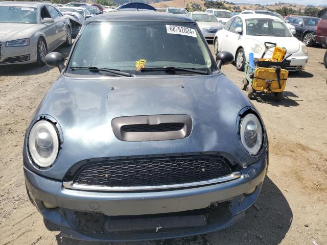 Photo 5 from auction – 2011 MINI COOPER S with VIN WMWSV3C56BTY21489