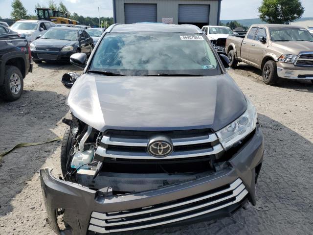 Photo 5 from auction – 2017 TOYOTA HIGHLANDER with VIN 5TDJZRFH5HS455009