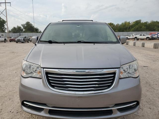 Photo 5 from auction – 2015 CHRYSLER TOWN & COU with VIN 2C4RC1BG2FR597259