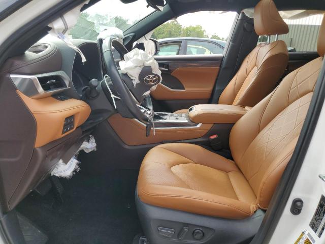 Photo 7 from auction – 2020 TOYOTA HIGHLANDER with VIN 5TDEBRCH5LS011180