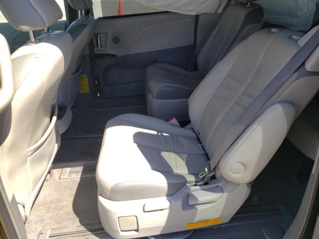 Photo 11 from auction – 2011 TOYOTA SIENNA XLE with VIN 5TDDK3DC0BS003742