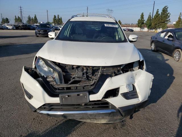 Photo 5 from auction – 2017 NISSAN ROGUE S with VIN 5N1AT2MT2HC837964