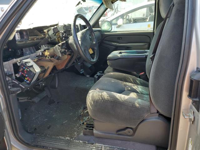 Photo 7 from auction – 2004 CHEVROLET SILVERADO with VIN 2GCEC19V641218813