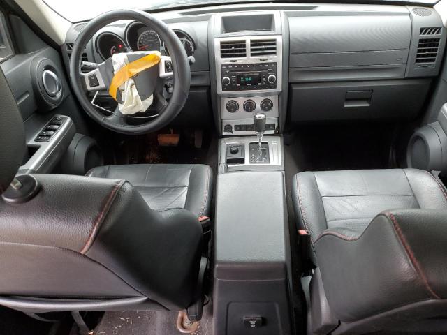 Photo 8 from auction – 2008 DODGE NITRO R/T with VIN 1D8GU58698W260061