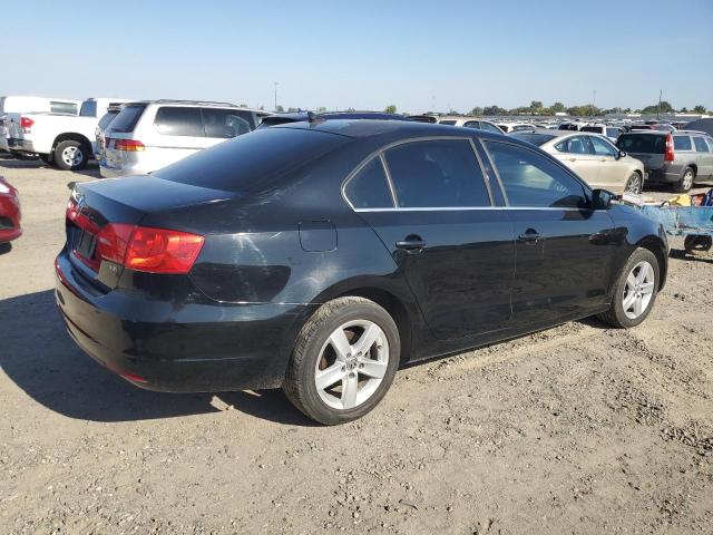 Photo 3 from auction – 2011 VOLKSWAGEN JETTA TDI with VIN 3VWLL7AJ7BM067762