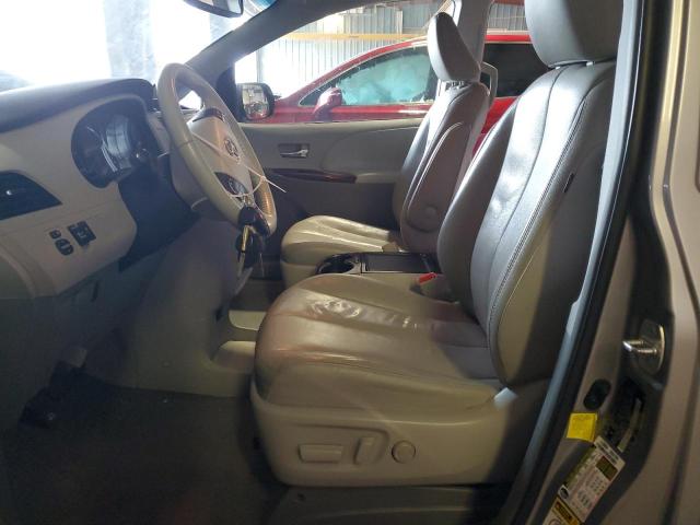 Photo 7 from auction – 2012 TOYOTA SIENNA XLE with VIN 5TDYK3DC3CS274443