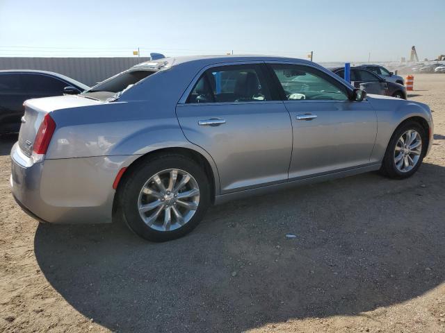 Photo 3 from auction – 2017 CHRYSLER 300C with VIN 2C3CCAKG1HH637530