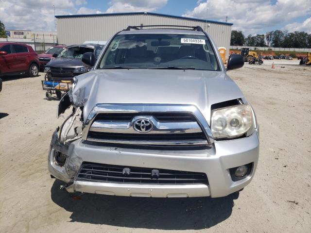Photo 5 from auction – 2006 TOYOTA 4RUNNER SR with VIN JTEZU14R368064498