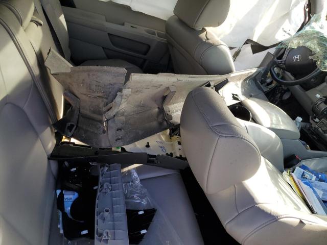 Photo 13 from auction – 2015 HONDA PILOT TOUR with VIN 5FNYF4H96FB011896