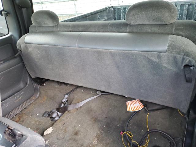 Photo 10 from auction – 2003 CHEVROLET SILVERADO with VIN 2GCEC19V231401138