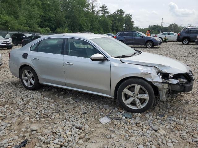 Photo 4 from auction – 2012 VOLKSWAGEN PASSAT SE with VIN 1VWBH7A30CC010045