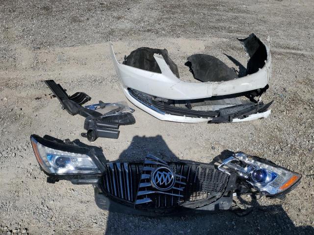 Photo 12 from auction – 2015 BUICK LACROSSE with VIN 1G4GB5G39FF318111