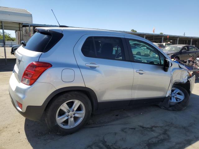 Photo 3 from auction – 2020 CHEVROLET TRAX LS with VIN KL7CJKSB9LB021214