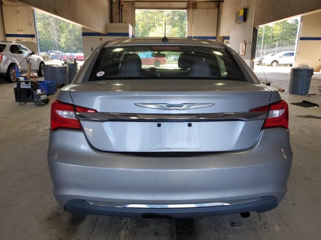 Photo 6 from auction – 2013 CHRYSLER 200 TOURIN with VIN 1C3CCBBB8DN732842