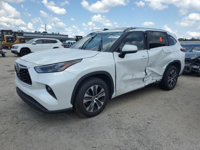 TOYOTA HIGHLANDER 2023 with VIN 5TDKARAH3PS019518 - Photo from auction