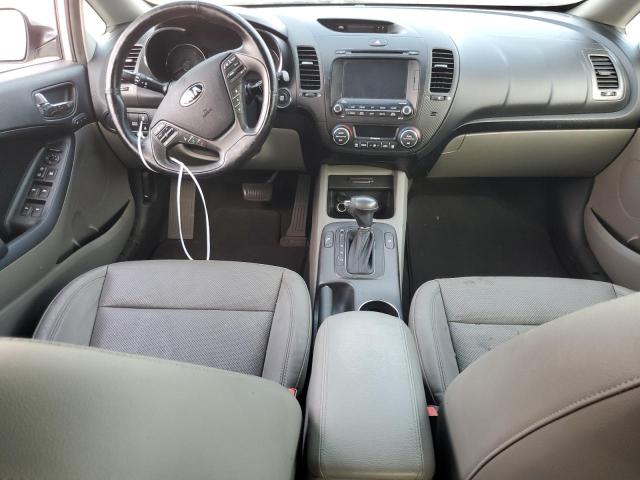 Zdjęcie 8 z aukcji – 2015 KIA FORTE EX z VIN KNAFX5A84F5313326