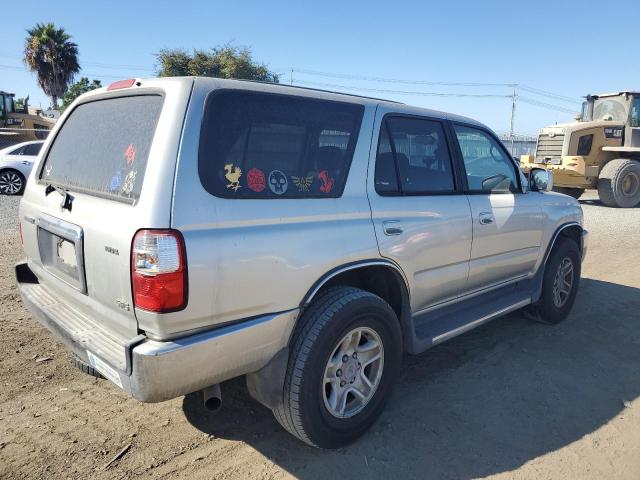Photo 3 from auction – 2002 TOYOTA 4RUNNER SR with VIN JT3GN86R020224204
