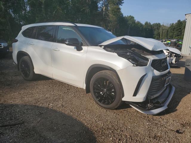 صورة رقم 4 من المزاد - 2023 TOYOTA HIGHLANDER مع VIN 5TDKDRBH8PS504680
