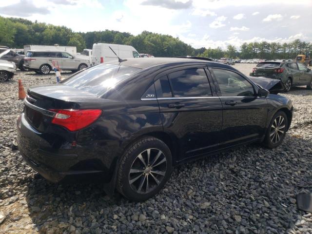 Photo 3 from auction – 2011 CHRYSLER 200 S with VIN 1C3BC8FG5BN615446