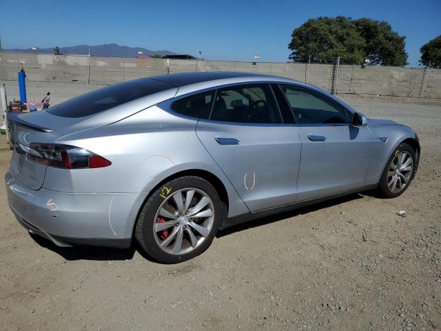 Photo 3 from auction – 2013 TESLA MODEL S with VIN 5YJSA1DPXDFP21095