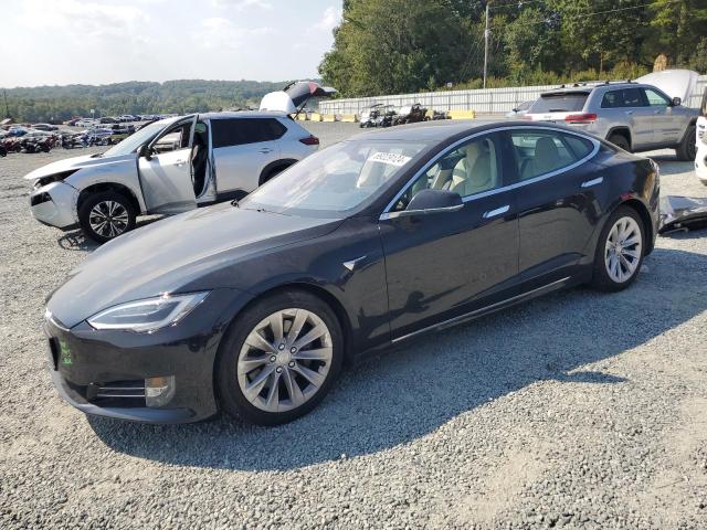 TESLA MODEL S 2017 with VIN 5YJSA1E28HF230923 - Photo from auction