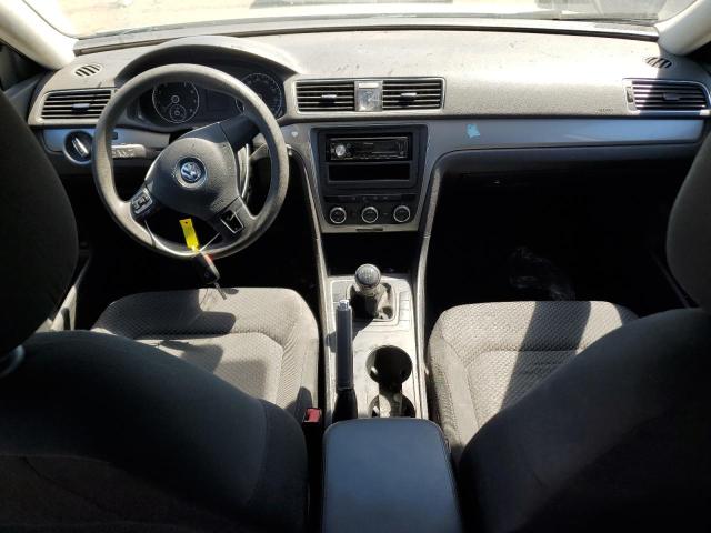 Photo 8 from auction – 2012 VOLKSWAGEN PASSAT S with VIN 1VWAP7A35CC006328