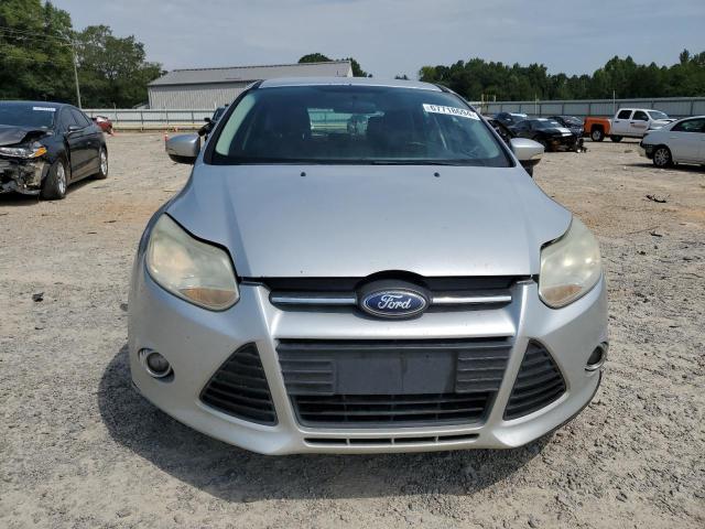 Foto 5 de la subasta – 2014 FORD FOCUS SE con VIN 1FADP3K20EL334764