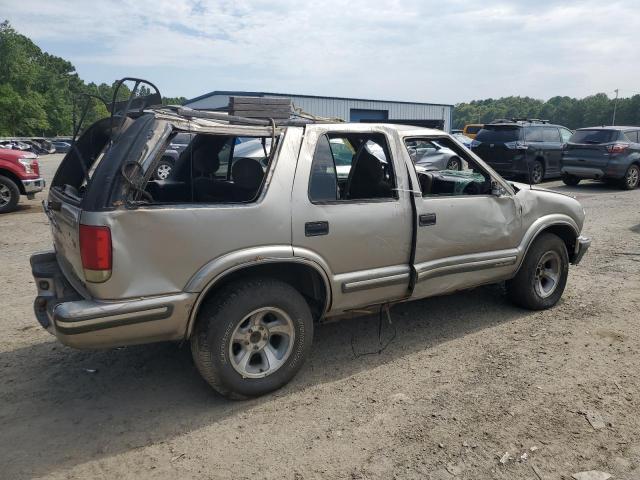 Photo 3 from auction – 1998 CHEVROLET BLAZER with VIN 1GNCS13WXW2228685