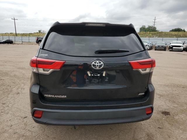 Photo 6 from auction – 2018 TOYOTA HIGHLANDER with VIN 5TDBZRFH1JS800479