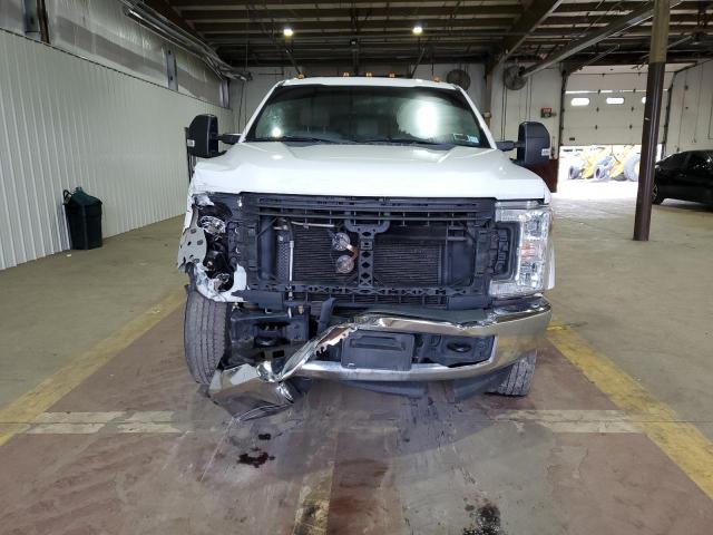 Photo 5 from auction – 2017 FORD F350 SUPER with VIN 1FT8X3B64HEF41715