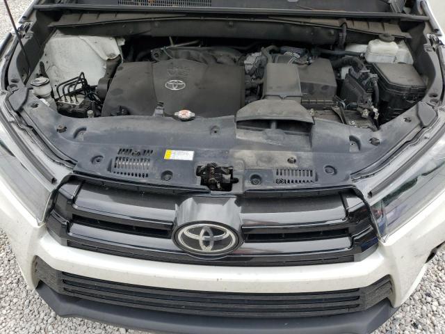 Photo 12 from auction – 2019 TOYOTA HIGHLANDER with VIN 5TDJZRFH8KS615343