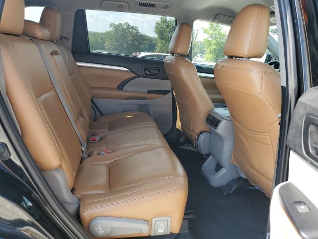 Photo 11 from auction – 2019 TOYOTA HIGHLANDER with VIN 5TDZARFH5KS047501