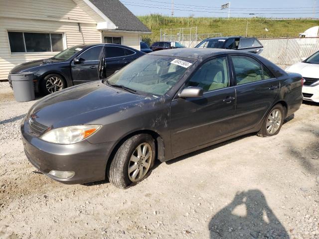 TOYOTA CAMRY LE 2004 with VIN 4T1BE32K14U937752 - Photo from auction