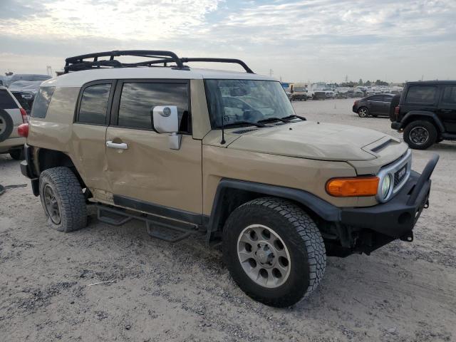 Photo 4 from auction – 2013 TOYOTA FJ CRUISER with VIN JTEBU4BF7DK170352
