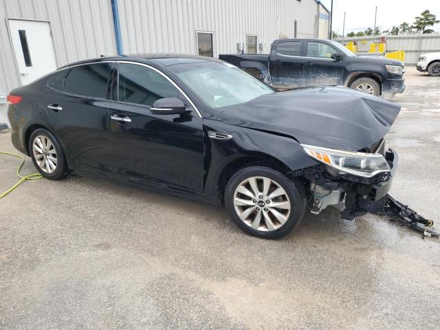Photo 4 from auction – 2017 KIA OPTIMA EX with VIN 5XXGU4L33HG164577