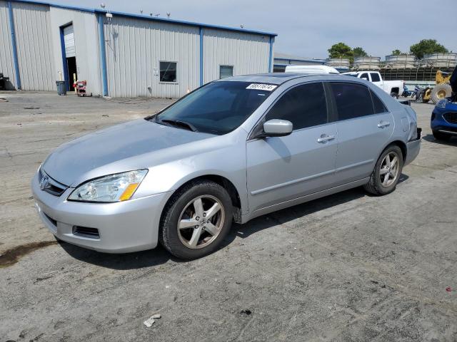 Photo 1 from auction – 2003 HONDA ACCORD EX with VIN JHMCM56683C083687